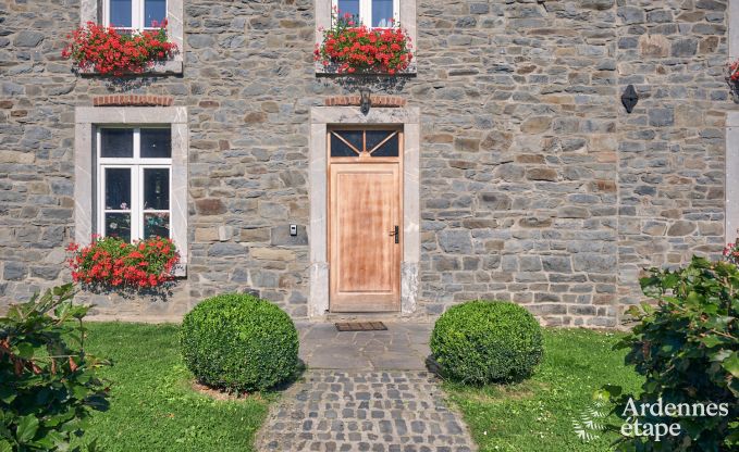 Chteau  Bastogne pour 30 personnes en Ardenne