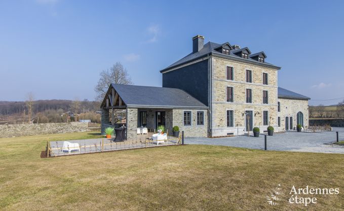 Chteau  Bertrix (Jehonville) pour 20 personnes en Ardenne