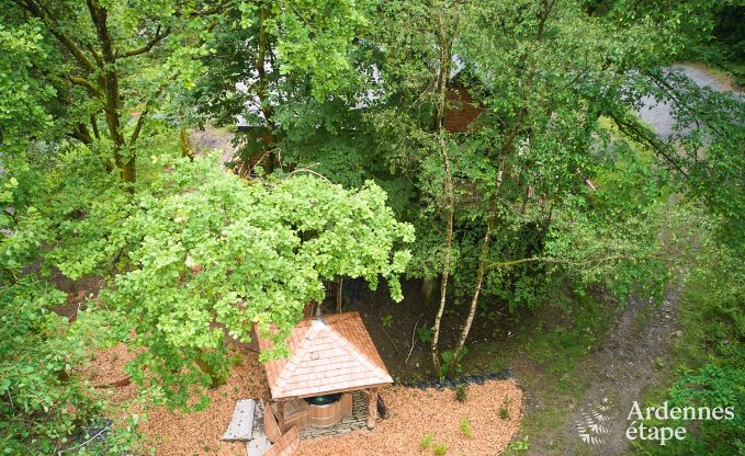 Cabane dans les arbres  Bertrix, Ardenne