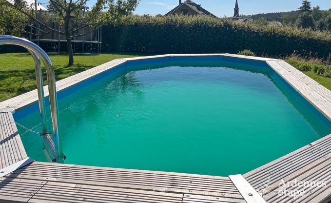 Maison de vacances avec piscine  Bivre, Ardenne