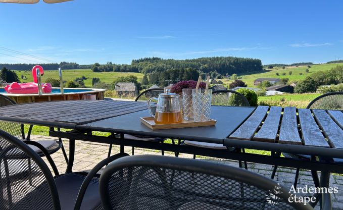 Maison de vacances avec piscine  Bivre, Ardenne