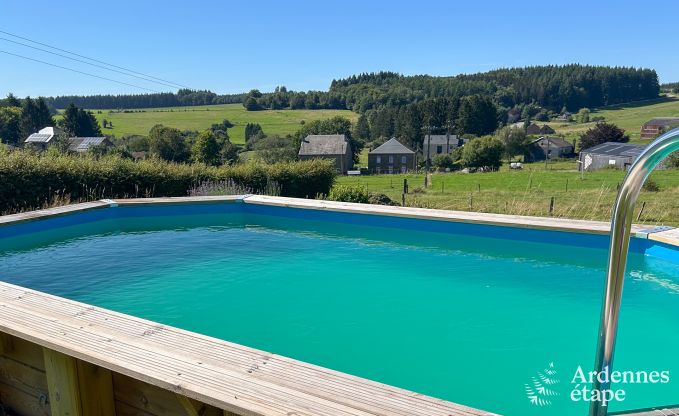 Maison de vacances avec piscine  Bivre, Ardenne