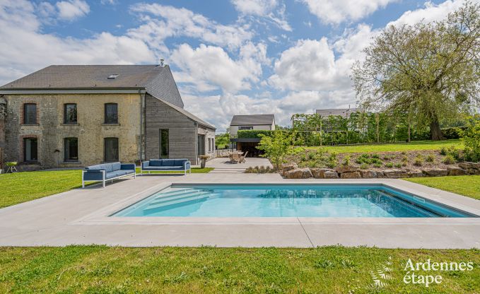 Maison de vacances confortable avec piscine et pole  bois  Ciney, Ardenne