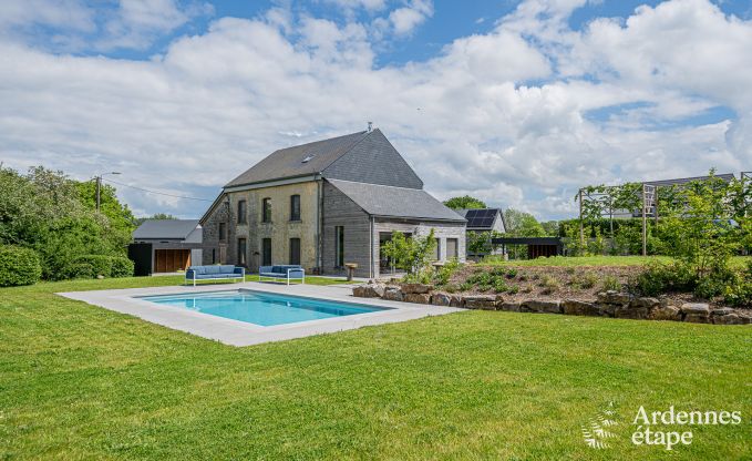 Maison de vacances confortable avec piscine et pole  bois  Ciney, Ardenne