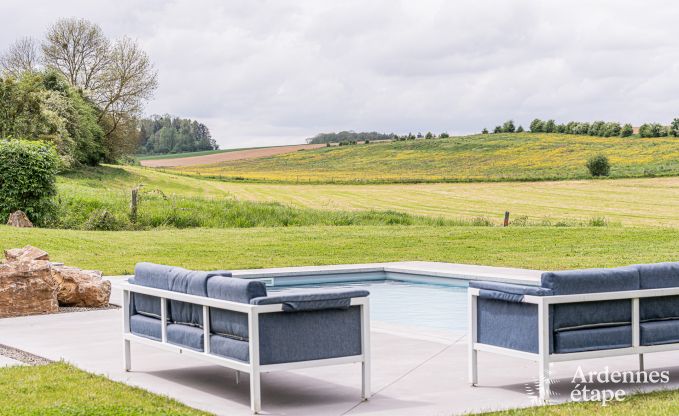 Maison de vacances confortable avec piscine et pole  bois  Ciney, Ardenne