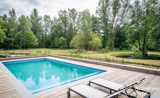 Maison de vacances avec piscine et tang de pche  Couvin, Ardenne