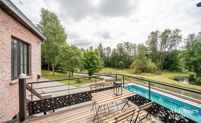 Maison de vacances avec piscine et tang de pche  Couvin, Ardenne