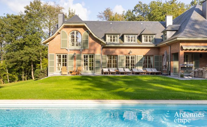 Spacieuse maison de vacances avec piscine  Dinant, Ardenne