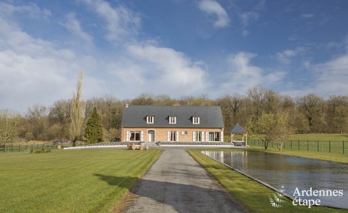 Villa de Luxe  Doische pour 9 personnes en Ardenne