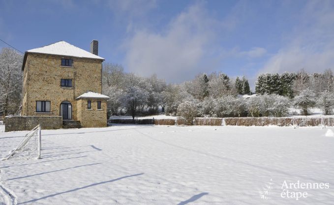 Maison de vacances  Ferrires pour 32 personnes en Ardenne