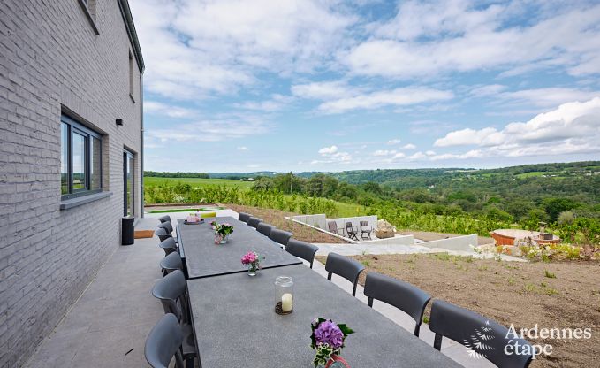 Moderne maison de vacances avec 5 chambres  Ferrires, Ardenne