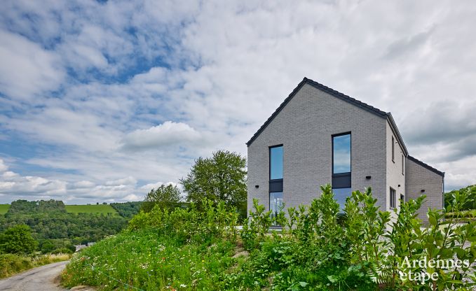 Moderne maison de vacances avec 5 chambres  Ferrires, Ardenne