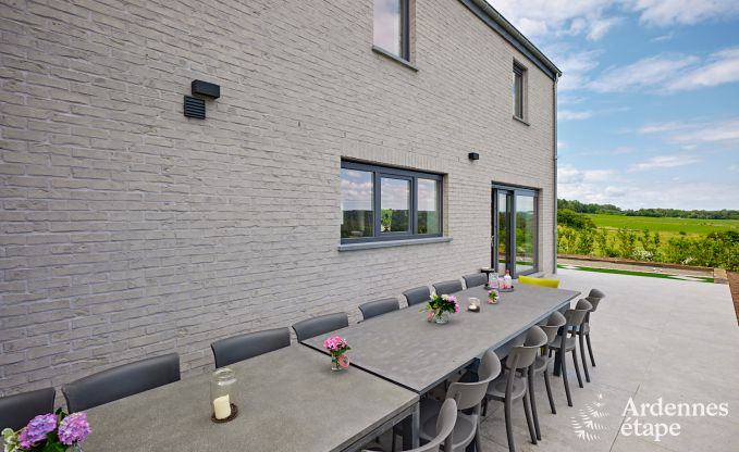 Moderne maison de vacances avec 5 chambres  Ferrires, Ardenne