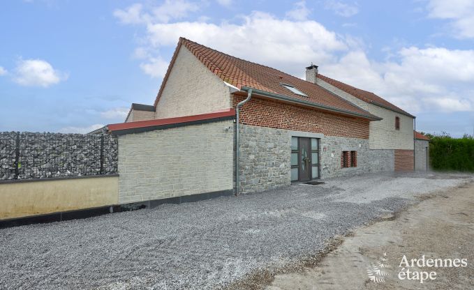 Maison de vacances avec piscine intrieure  Froidchapelle, Ardenne