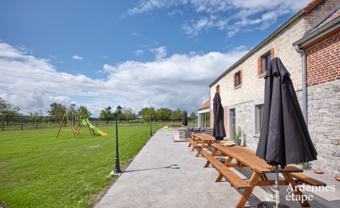 Maison de vacances avec piscine intrieure  Froidchapelle, Ardenne