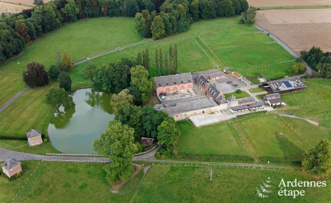 Chteau  Gembloux pour 9 personnes en Ardenne