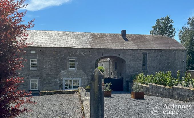 Maison de vacances  Man pour 14 personnes prs de Durbuy avec piscine, bar, salle de jeux et jardin priv