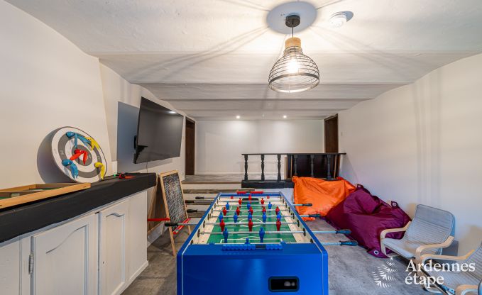 Maison de vacances  Man pour 14 personnes prs de Durbuy avec piscine, bar, salle de jeux et jardin priv