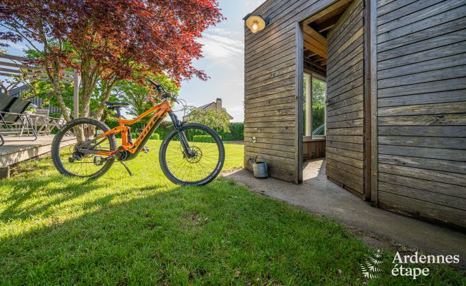 Charmant gte en bois  Herbeumont pour 6 personnes avec jardin priv et 3 chambres