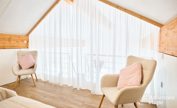 Maison de vacances cosy  Houyet : calme absolu pour 4 personnes avec vue sur l'Ardenne