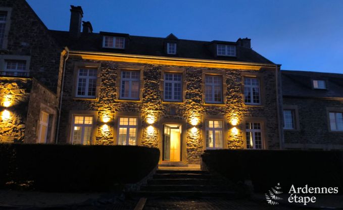 Chteau  Libin pour 40 personnes en Ardenne