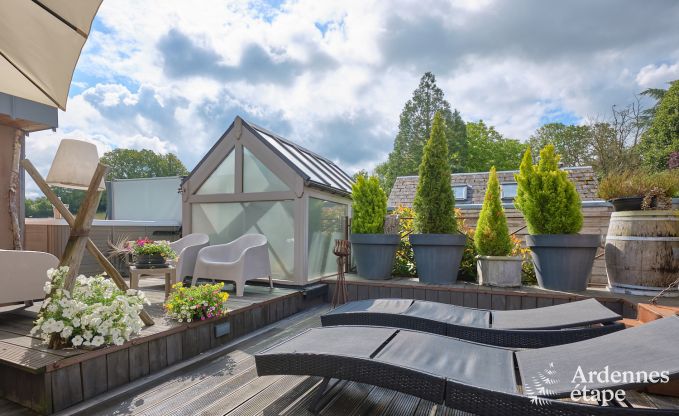 Cottage pour 2 personnes  Marche-en-Famenne avec jacuzzi et sauna au cur de l'Ardenne, idal pour couples avec animal