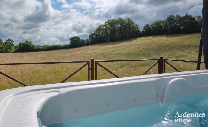 Cottage pour 2 personnes  Marche-en-Famenne avec jacuzzi et sauna au cur de l'Ardenne, idal pour couples avec animal