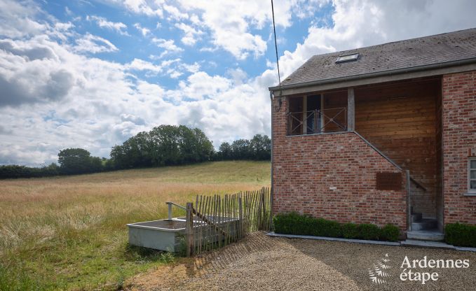 Cottage pour 2 personnes  Marche-en-Famenne avec jacuzzi et sauna au cur de l'Ardenne, idal pour couples avec animal