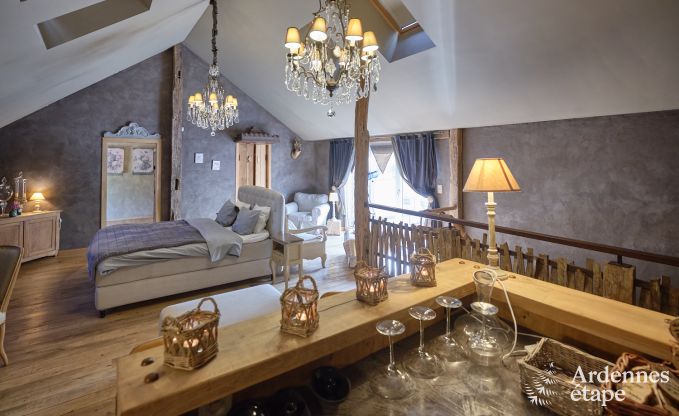 Cottage pour 2 personnes  Marche-en-Famenne avec jacuzzi et sauna au cur de l'Ardenne, idal pour couples avec animal