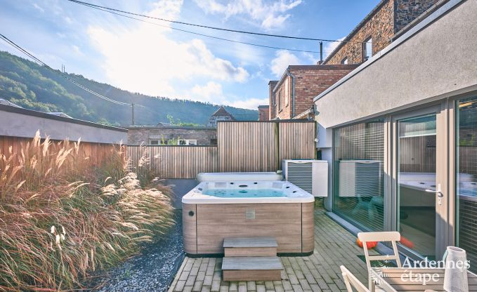 Maison de vacances avec jacuzzi  Marchin, Ardenne