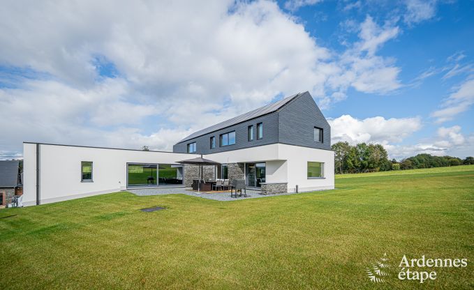 Villa de Luxe  Neufchateau pour 8 personnes en Ardenne