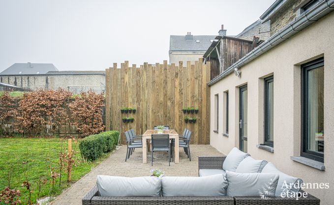 Location de charme pour 8 personnes  Paliseul : maison de vacances avec quipements de loisirs au cur de l'Ardenne