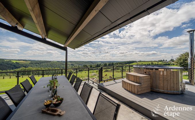 Maison de vacances moderne avec 5 chambres  Rochehaut, Ardenne