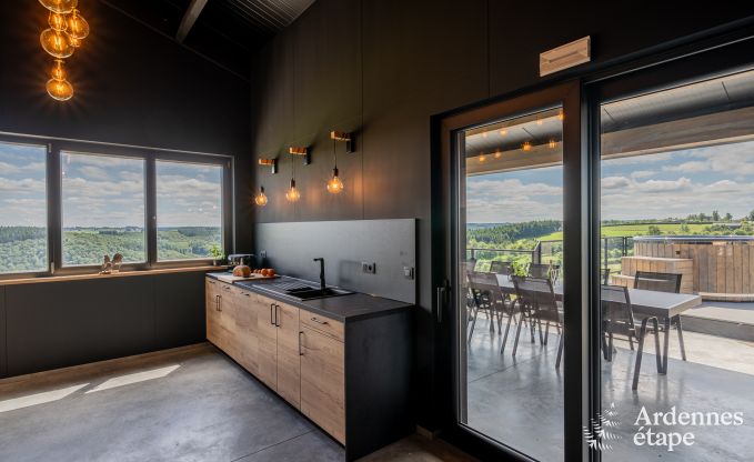 Maison de vacances moderne avec 5 chambres  Rochehaut, Ardenne