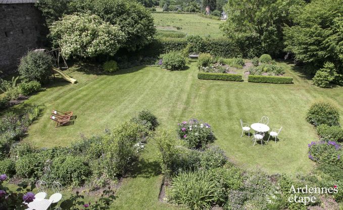 Maison de vacances  Saint-Hubert : havre de paix pour 7 personnes en Ardenne avec jardin priv et quipements familiaux