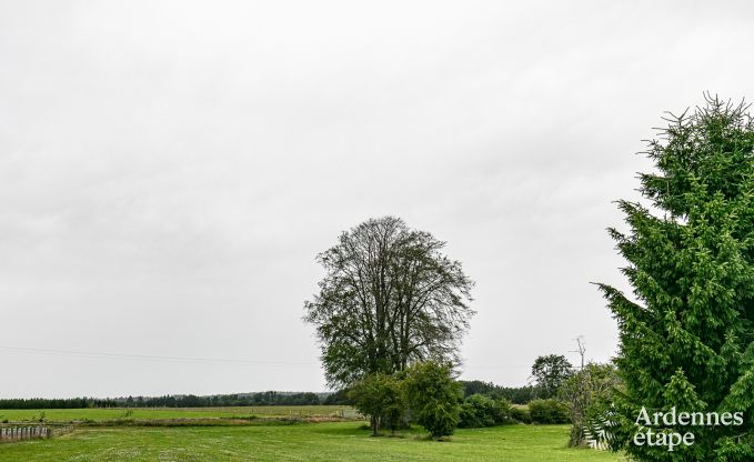 Sjour de luxe en Ardenne: Villa haut de gamme  Saint-Hubert pour 6 personnes avec piscine et proximit nature