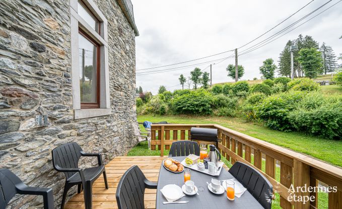 Maison de vacances confortable avec piscine  Sainte-Ode, Ardenne