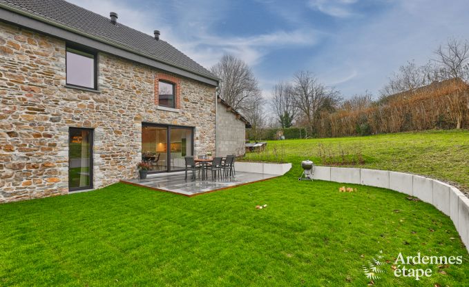 Charmante maison de vacances pour 6 personnes avec terrasse prive et jardin  Spa, au cur de l'Ardenne