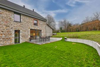 Maison de vacances  Spa pour 4/6 personnes en Ardenne