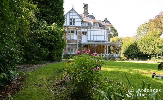 Villa de Luxe  Spa pour 9 personnes en Ardenne