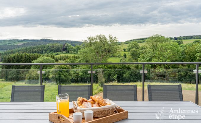 Ancienne grange rnove pour 10 personnes sur les Ctes de Wanne