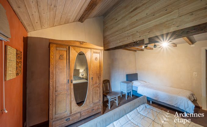 Maison de vacances  Vielsalm avec 5 chambres, salle de jeux, jardin priv et capacit pour 11 personnes