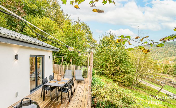 Maison de vacances de plain pied  Vresse-sur-Semois : terrasse avec vue, idale pour un couple avec enfants